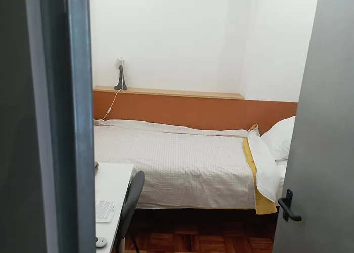 Carriche Pansiyon Lisboa