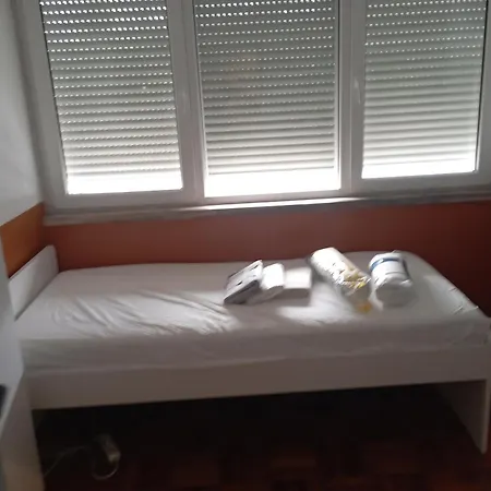 Carriche Homestay Lisbon